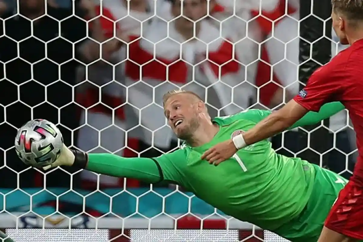 Англия-Дания играли за финал Фото: Автор: твиттер-аккаунт @UEFAcom_ru / https://twitter.com/UEFAcom_ru/status/1412877346651230213/photo/1