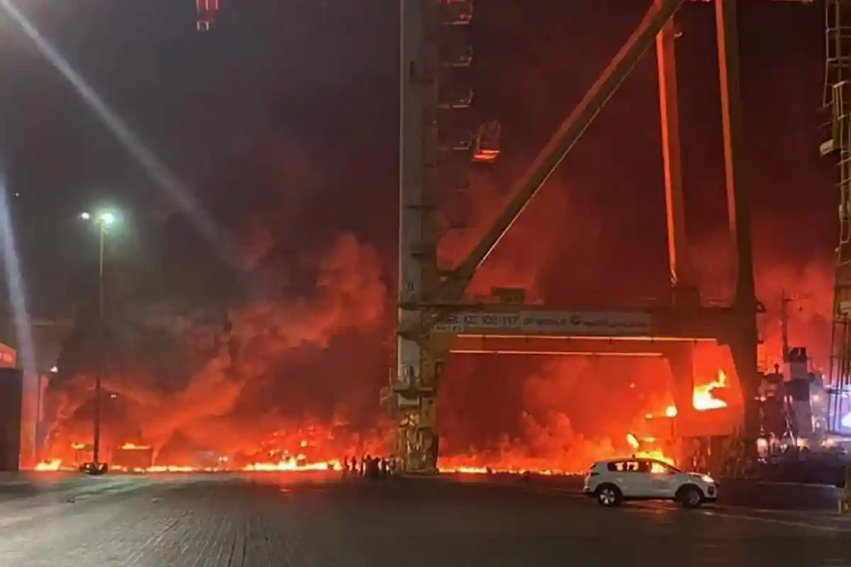 Взрыв в порту Джебель Али