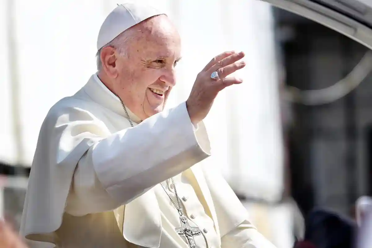 Папа Римский / Фото: MikeDotta / Shutterstock.com