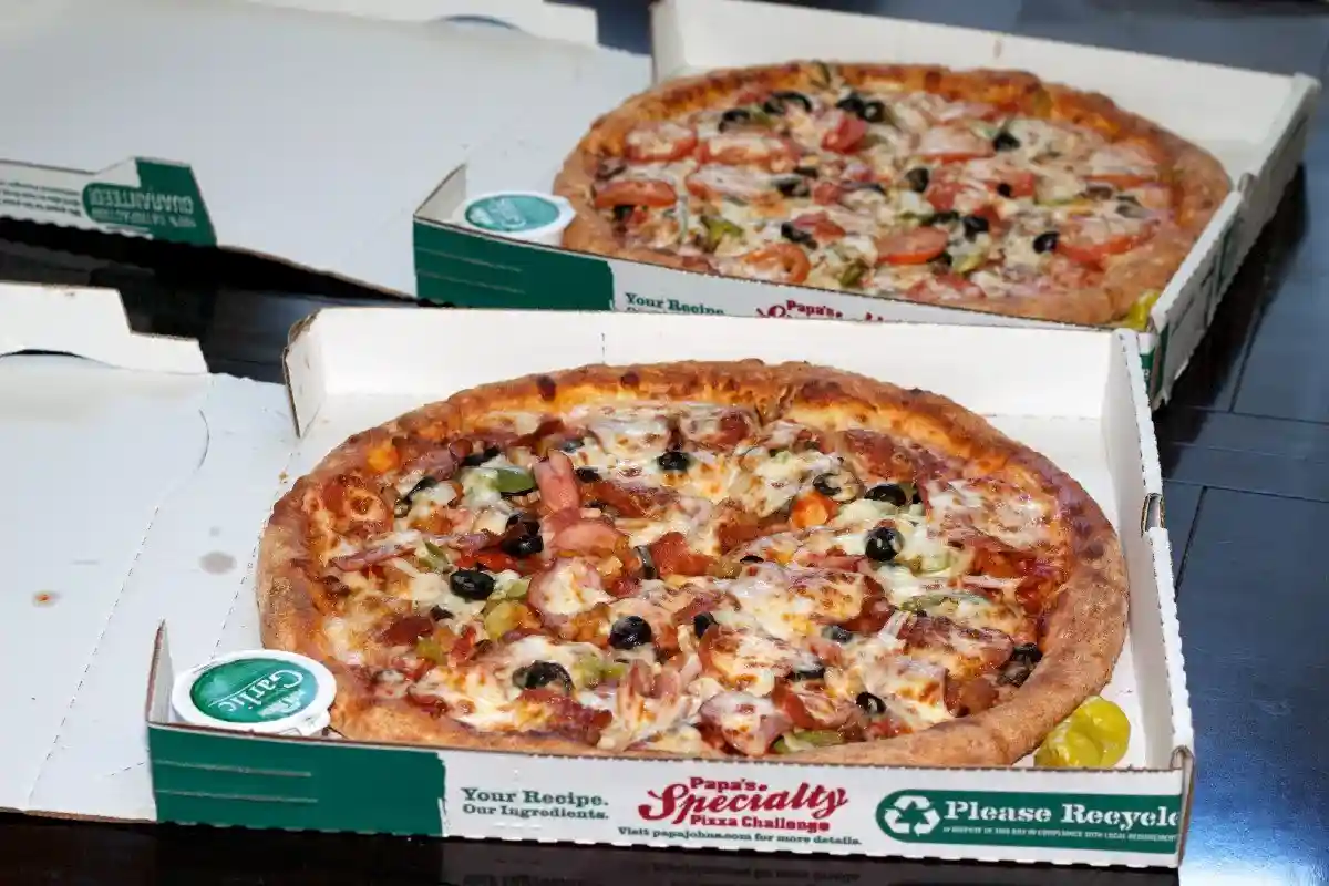 Как две пиццы изменили экономическую реальность