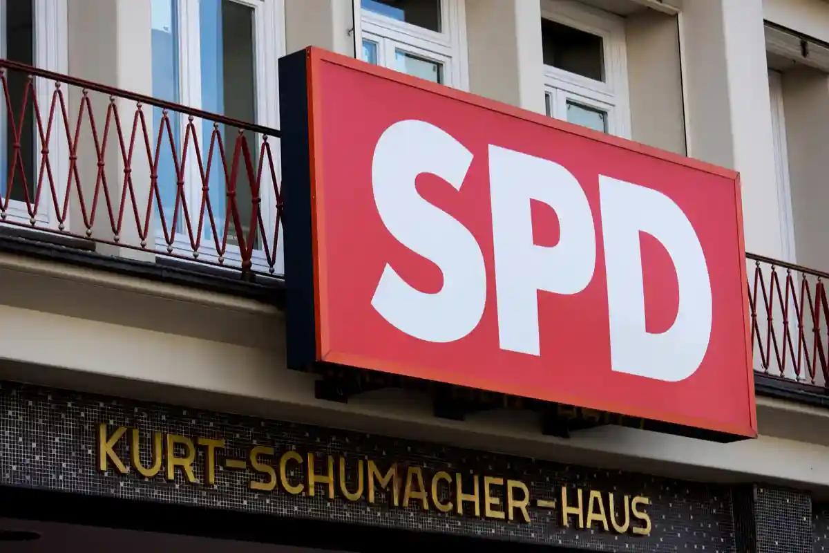 Лидерство СДПГ в Германии начало сокращаться за десять дней до выборов в Бундестаг. Фото: Tobias Arhelger / shutterstock.com