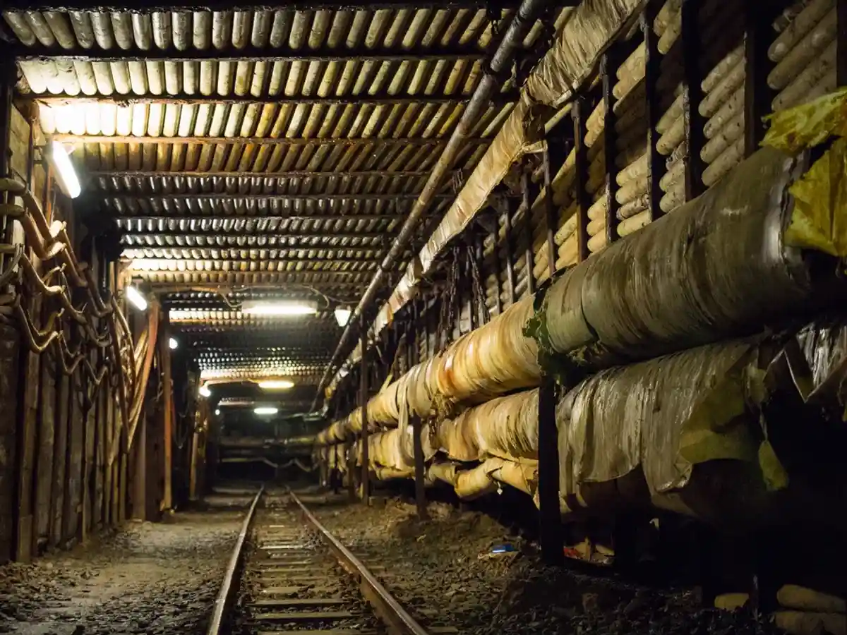 Гослар, Германия: железная дорога шахт Раммельсберга, ставшая объектом всемирного наследия ЮНЕСКО с 1992 года. Фото: Takashi Images / shutterstock.com