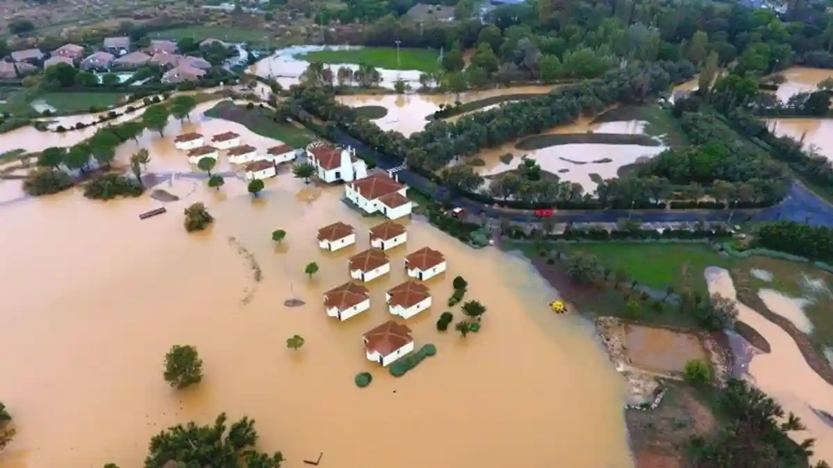 Наводнения накрыли Францию