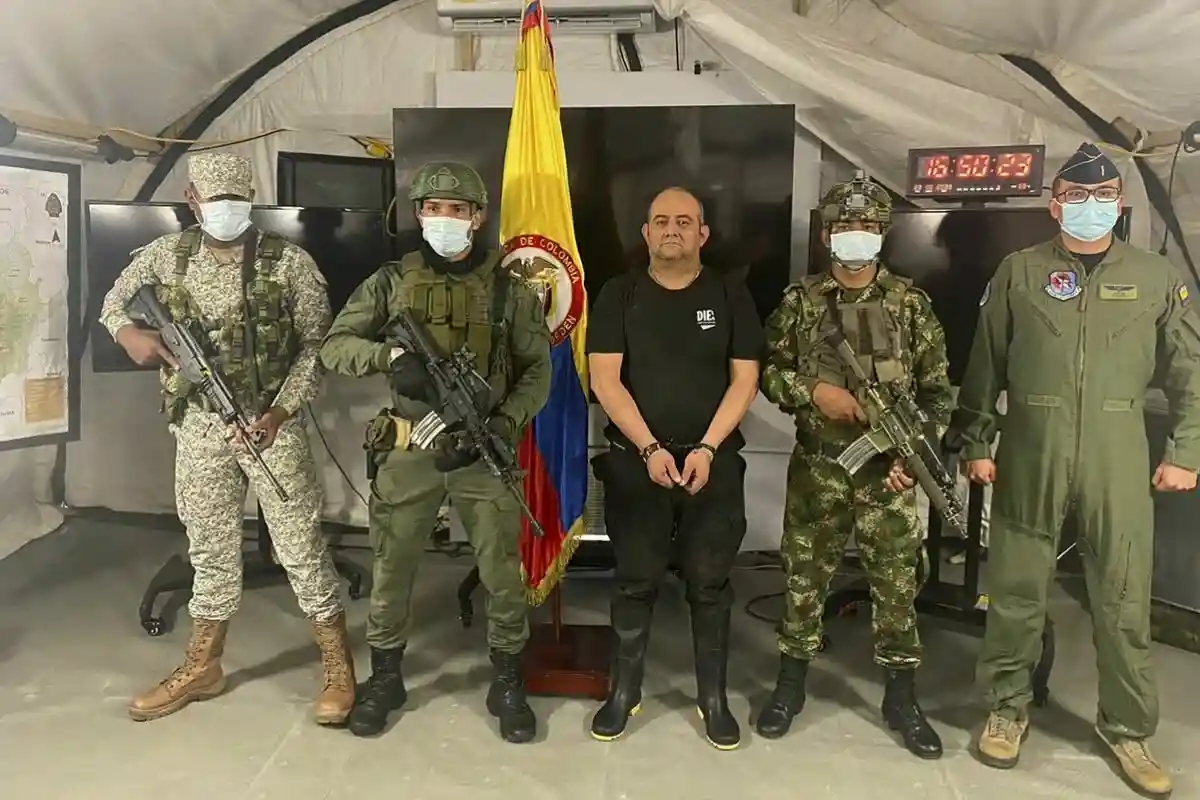 Задержание "Отониэля": победное фото. Фото: Colombian Defence ministry / dpa