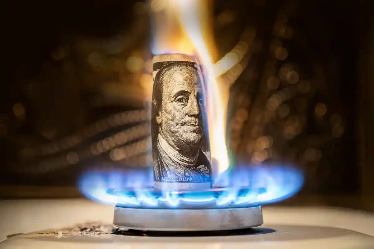 Цены на природный газ продолжают расти. Фото: diy13 / shutterstock.com