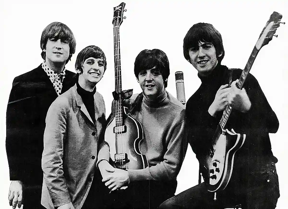 Возвращение легенды: вышел трейлер документального сериала о The Beatles фото 1