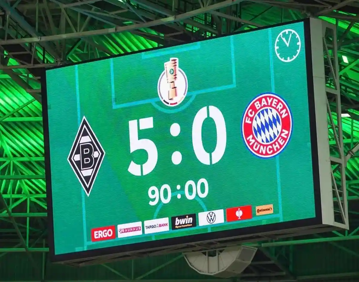 Настоящее фиаско: «Бавария» проиграла «Глабдаху» со счетом 5:0. Фото: borussia/instagram.com