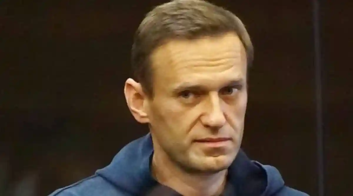Алексея Навального поставили на учет как террориста и экстремиста