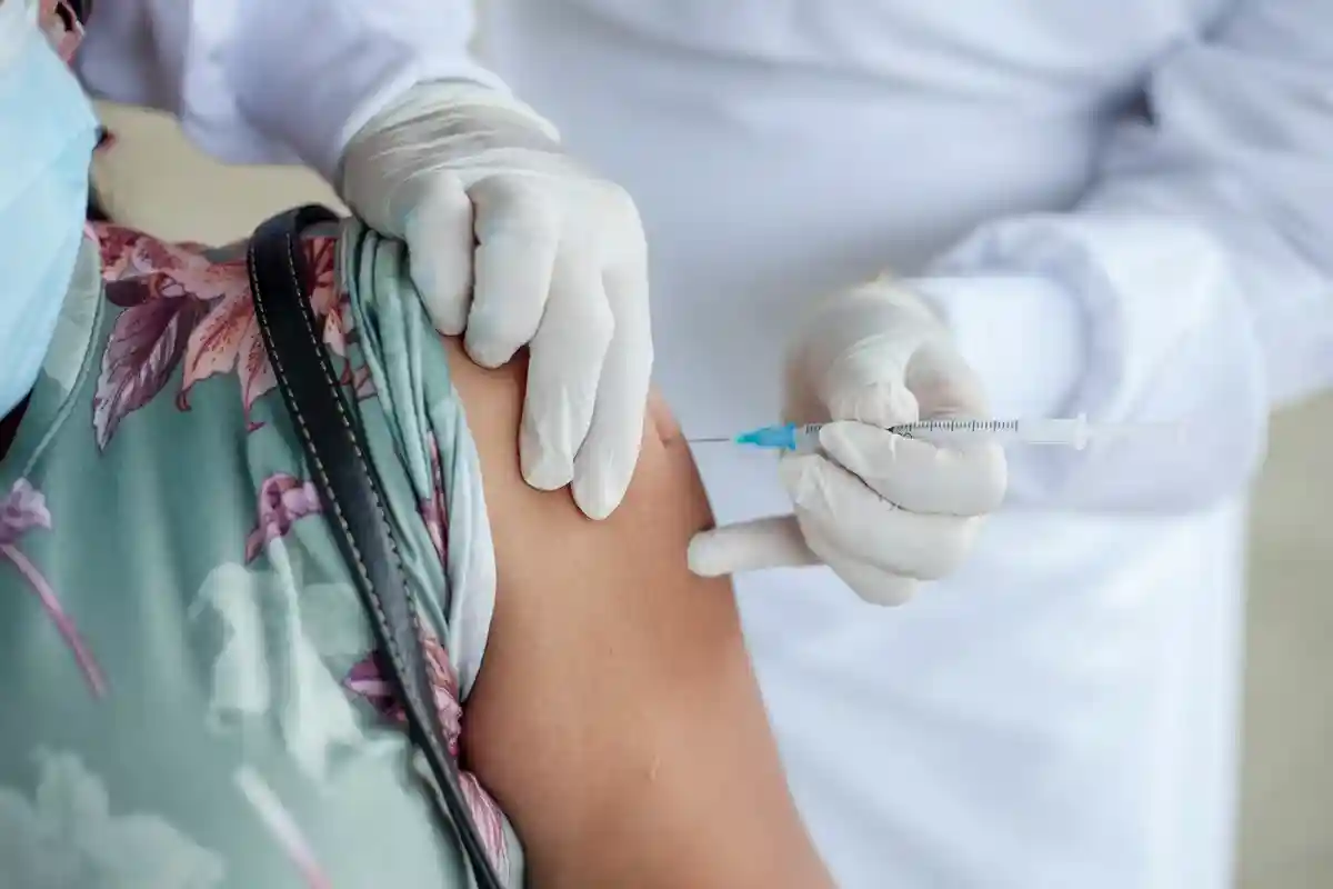 Все перенесенные вакцины вносятся в дневник прививок ребенка. Фото: FRANK MERINO / Pexels.com 