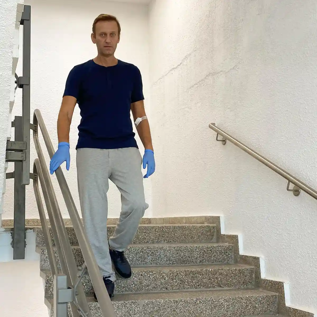 Алексей Навальный в немецкой клинике после отравления Фото: Алексей Навальный / Facebook