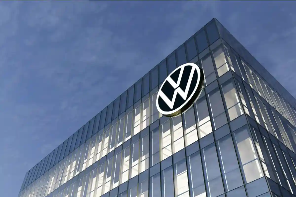 Корпорация-автопроизводитель Volkswagen Фото: askarim/Shutterstock.com