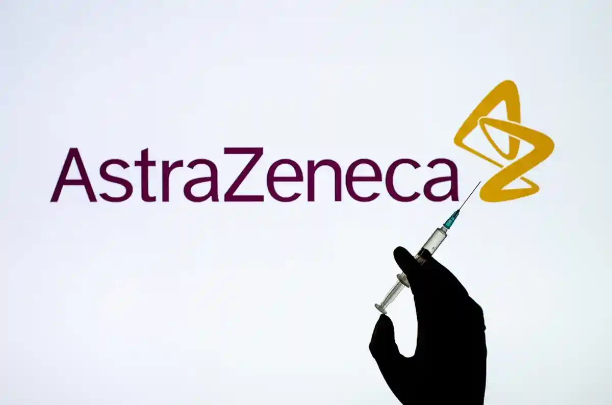 AstraZeneca зарегистрирует свою вакцину в России