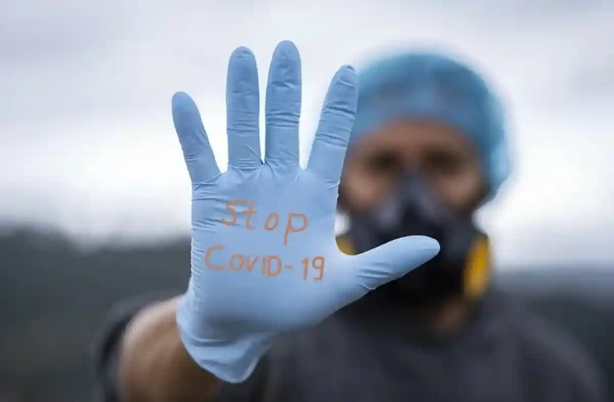 Россия вышла на первое место в мире по смертности от COVID-19