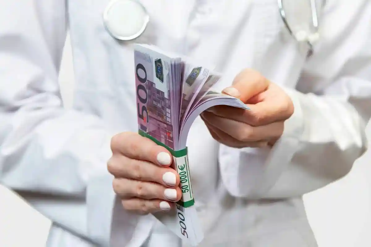 Зарплата медиков в Германии Фото: Автор: Автор: GrashAlex / shutterstock.com