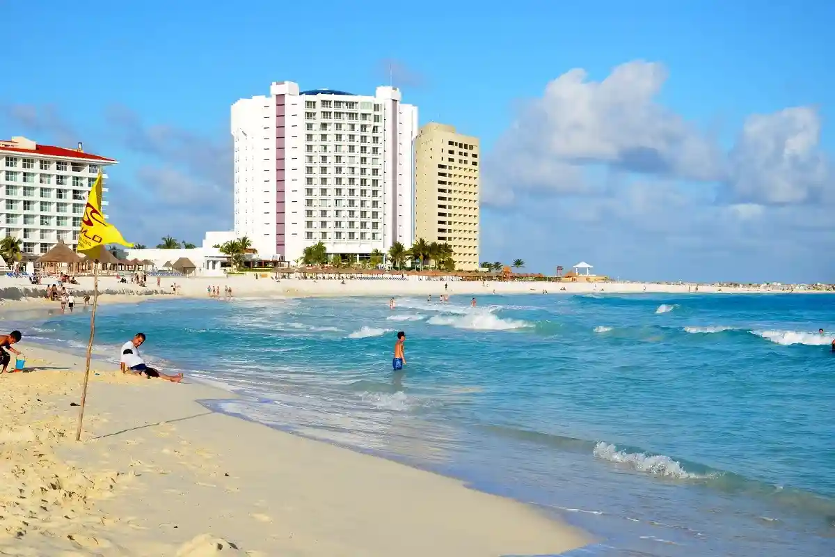 Пляжи мексиканского курорта Канкун