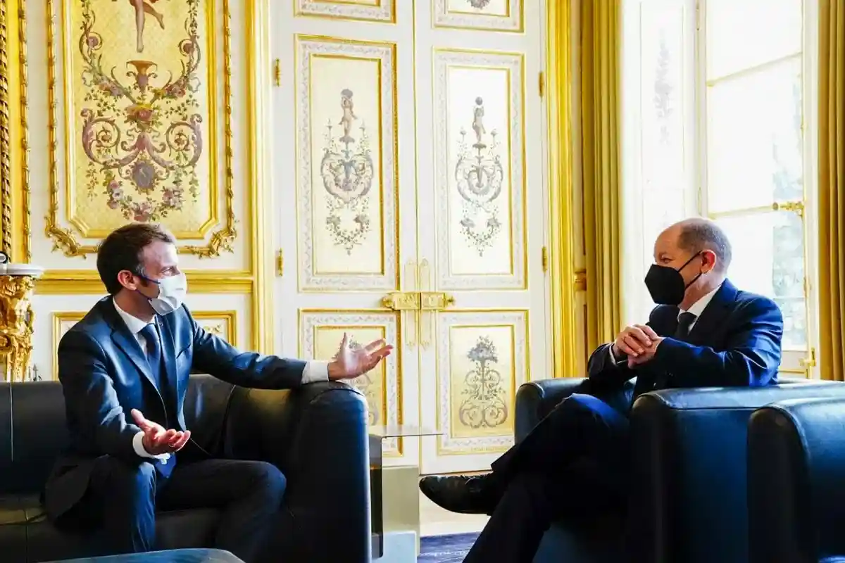 Шольц в Елисейском дворце Фото: Автор: twitter-аккаунт Emmanuel Macron / @EmmanuelMacron