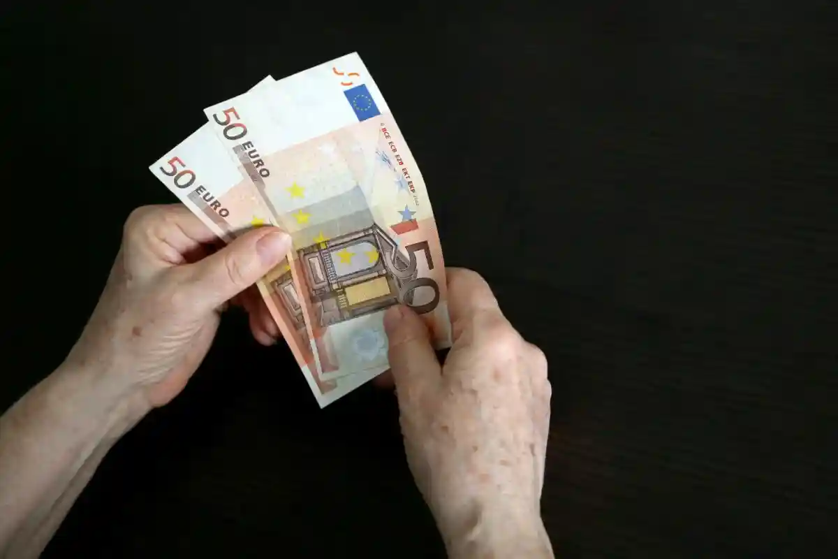 оптимизация пенсий в Германии. Фото:Oleg Elkov / shutterstock.com 