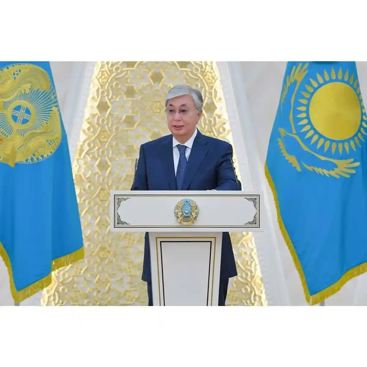 В столице Казахстана ввели чрезвычайное положение фото 1