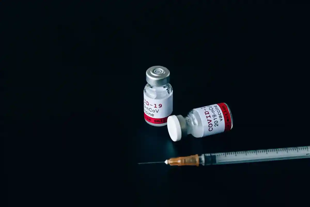 В 2022 году будет готова единая вакцина от COVID и гриппа. Фото: Nataliya Vaitkevich / pexels.com