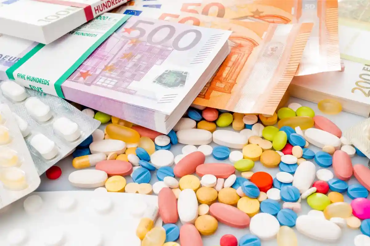 Фармацевтическая промышленность: миллиардный бизнес с COVID