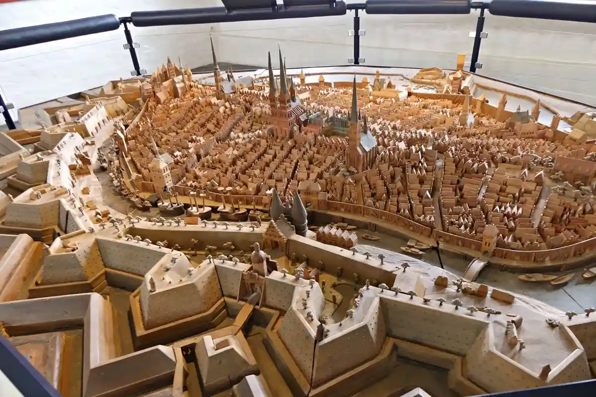 Миниатюра города Любек средних веков в музее Ганзы. Фото: mksfca / flickr.com