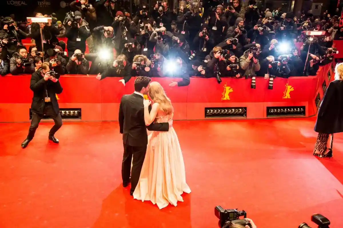 Международный кинофестиваль «Берлинале – 2022» состоится в феврале, но пропускная способность будет ограничена, а также будет действовать правило 2G plus. Фото: magicinfoto / Shutterstock.com 