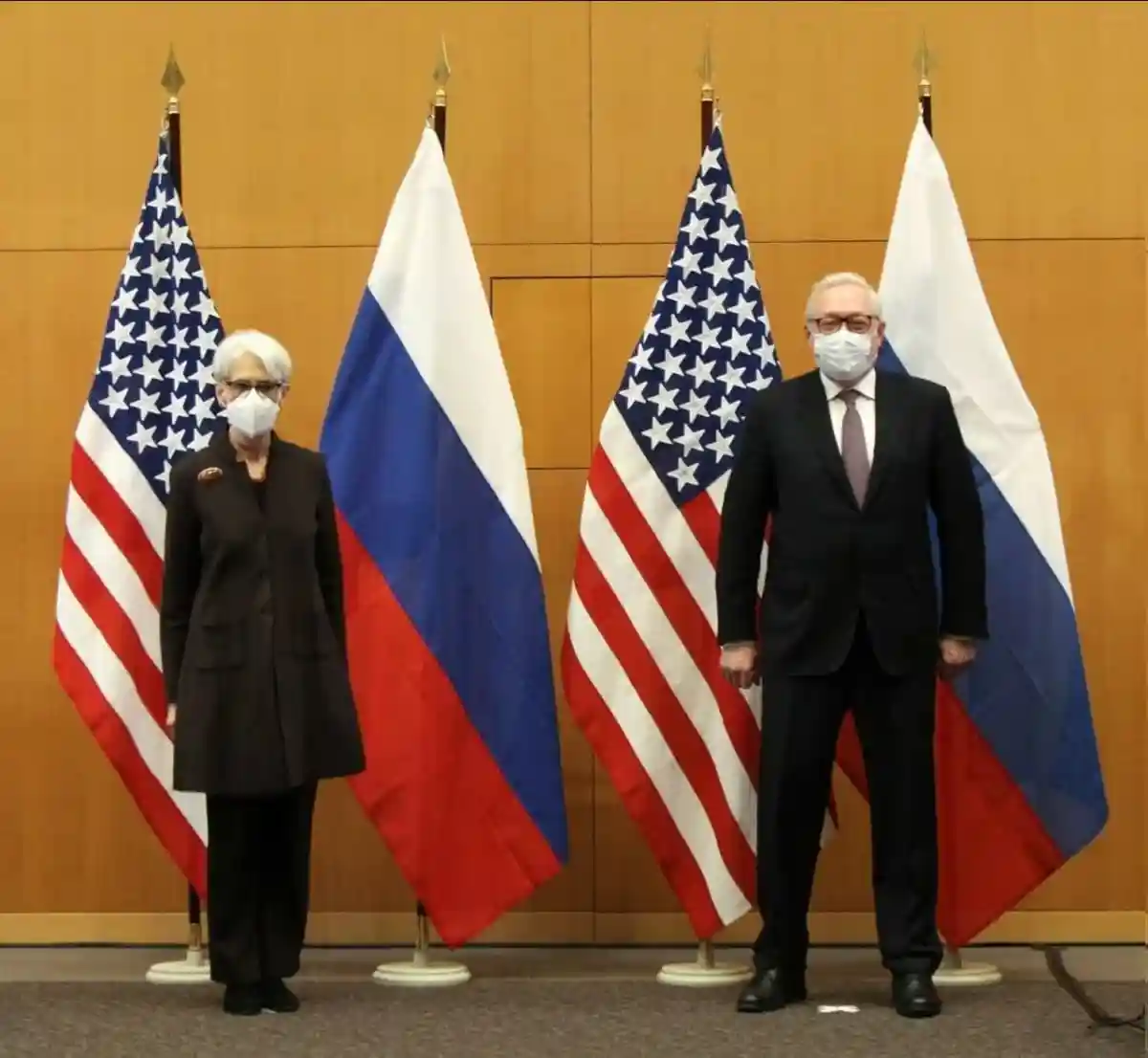 В Женеве проходят переговоры России и США по гарантиям безопасности. Фото: официальный телеграм-канал МИД РФ