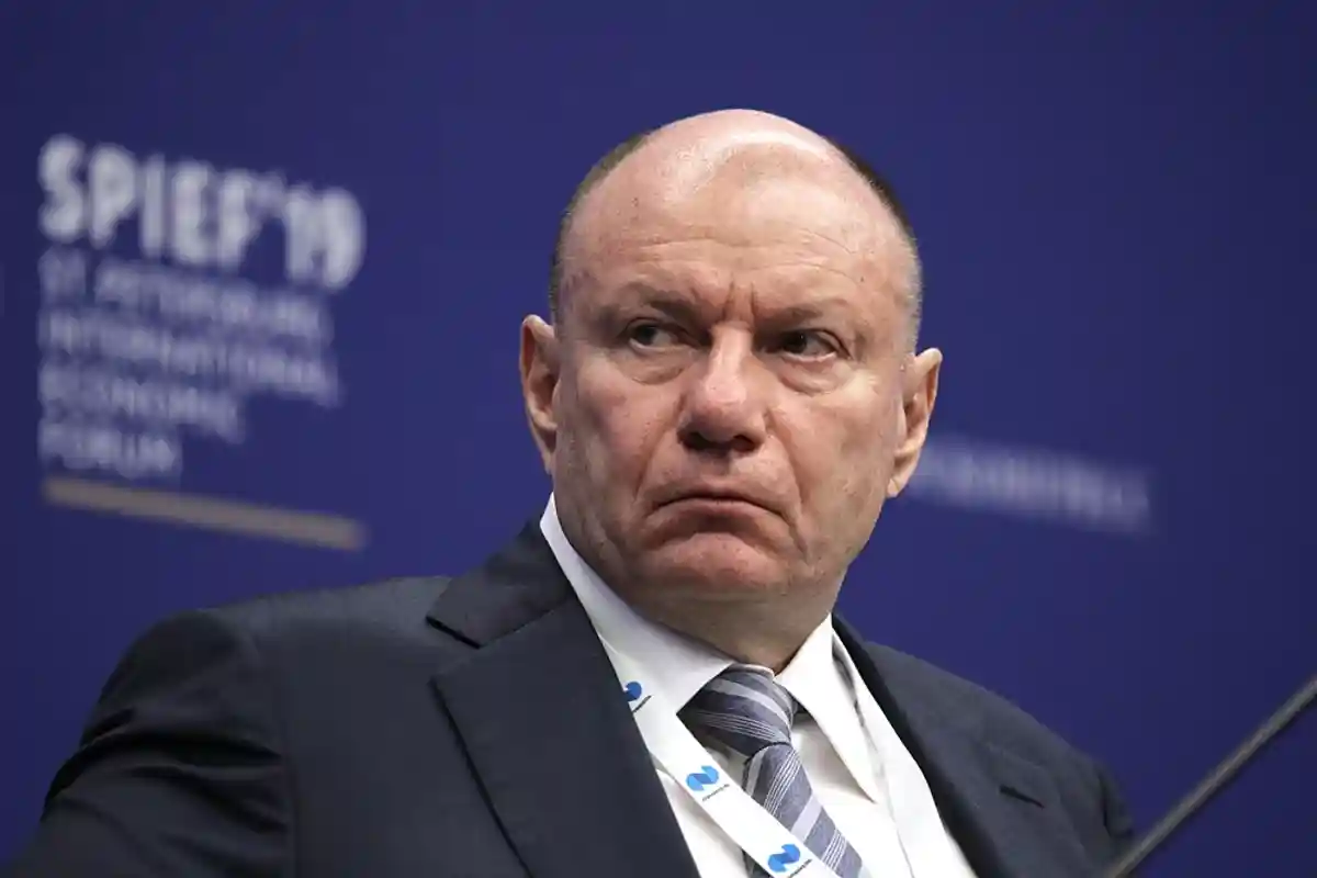 Российские миллиардеры, в том числе Владимир Потанин, потеряли 28 млрд $ из-за ситуации вокруг Украины. Фото: Anatolii Trofimov / shutterstock.com