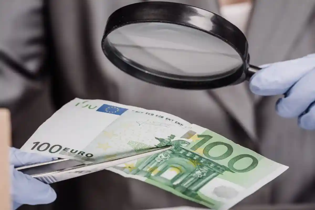 В Германии «дефицит» фальшивых денег. Фото: PRESSLAB / shutterstock.com