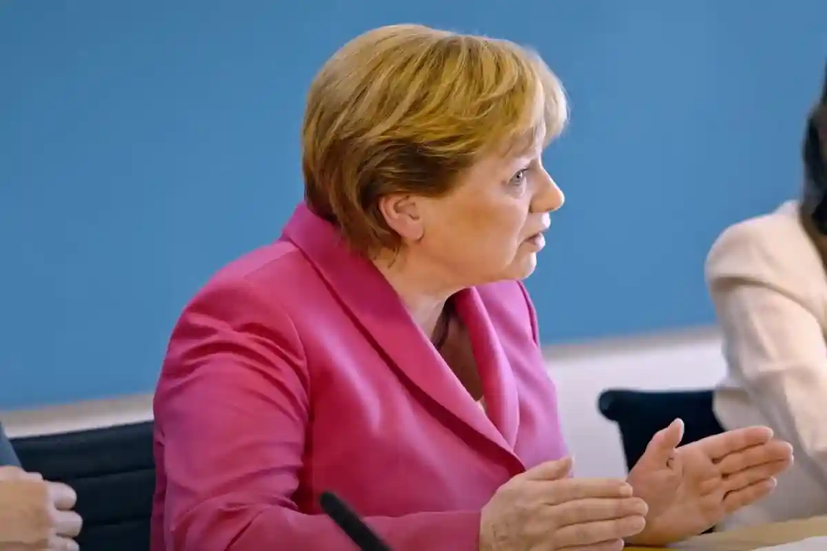 Двойник Меркель. Фото: vipmagazin / youtube