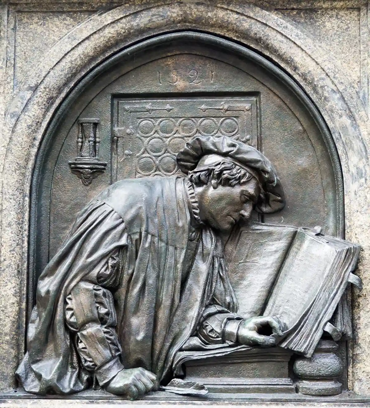 Реформатор церкви – Мартин Лютер. Фото: Wim van 't Einde / unsplash.com