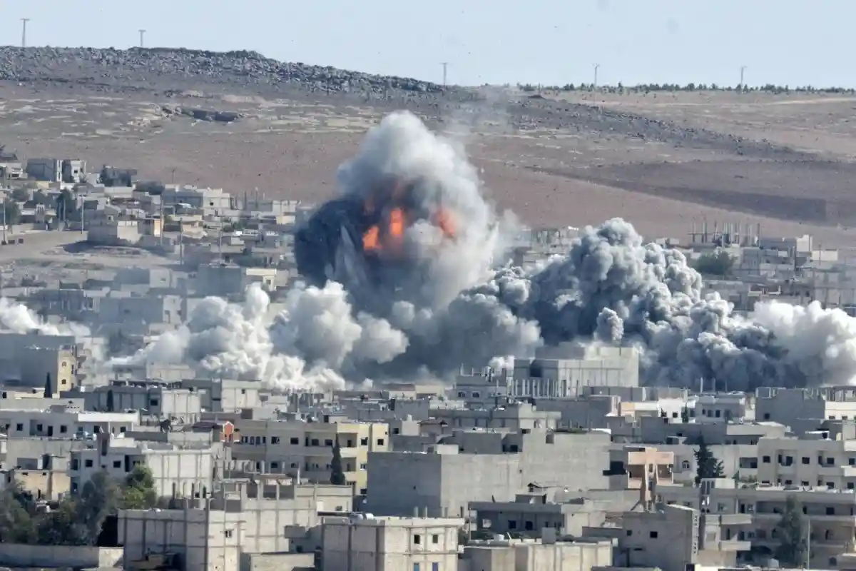 Лидер ИГИЛ покончил собой и убил еще не меньше 12 человек. Фото: Orlok / Shutterstock.com