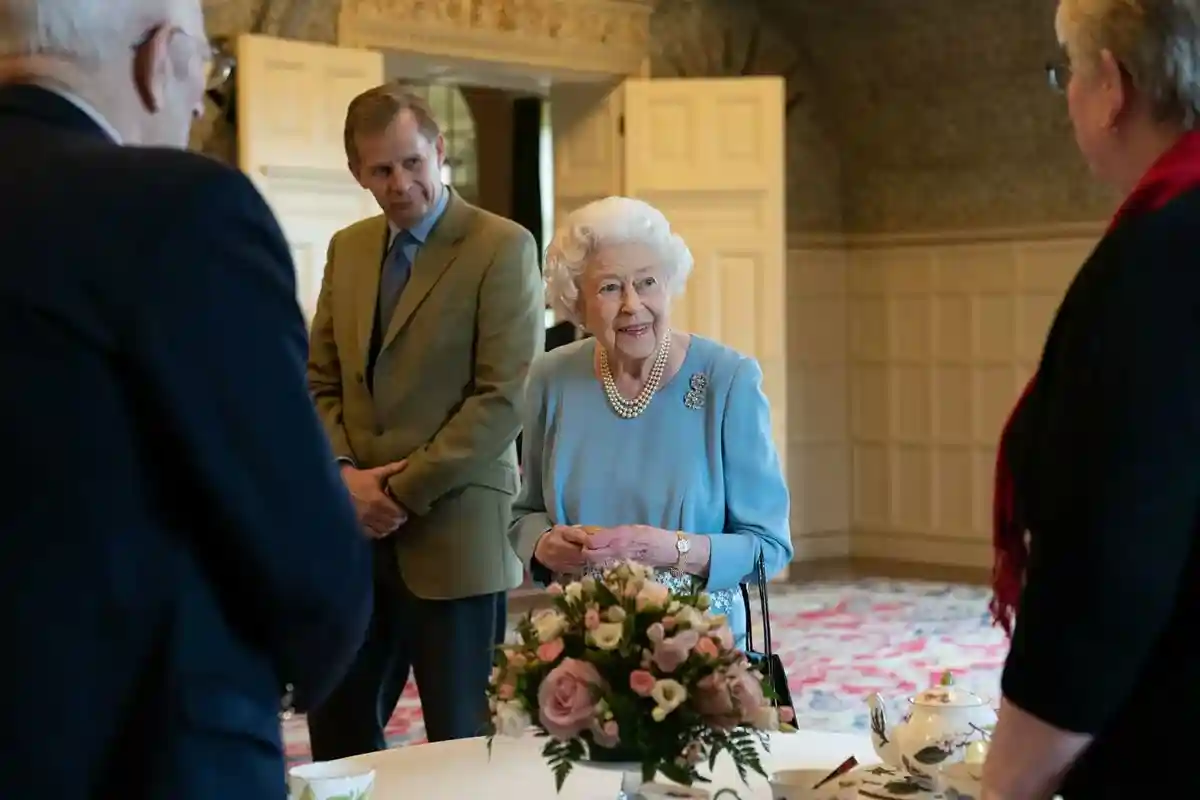 Королева Елизавета заболела коронавирусом. Фото: nytimes.com