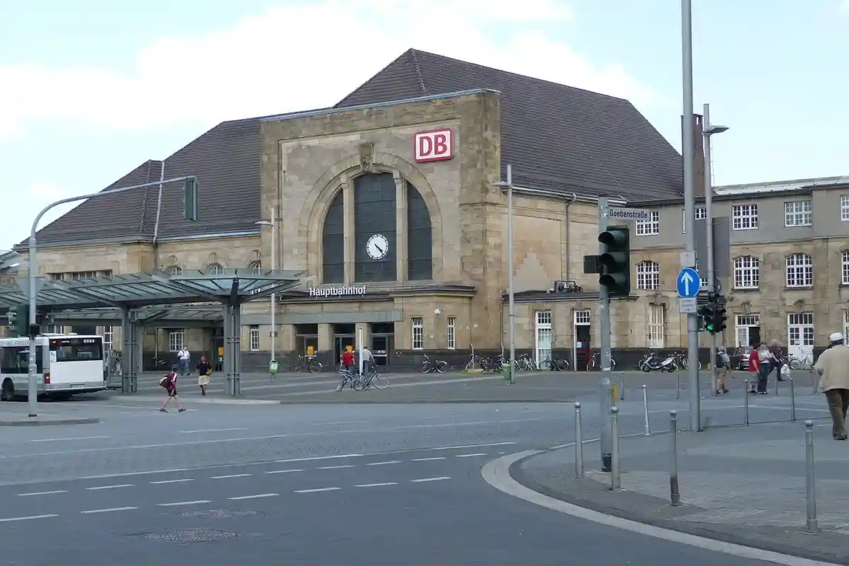 Главный железнодорожный вокзал Мёнхенгладбаха. Фото: Thalan / wikimedia.org