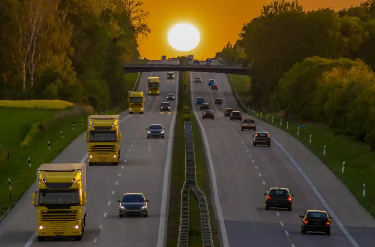 Что изменится для автовладельцев в Германии в 2022 году Фото: Mike Mareen/shutterstock.com