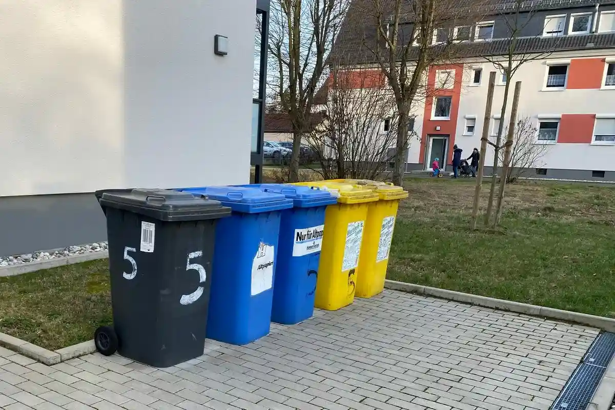 Сколько житель Германии выбрасывает мусора. Фото: Kamila Schmidt / aussiedlerbote.de