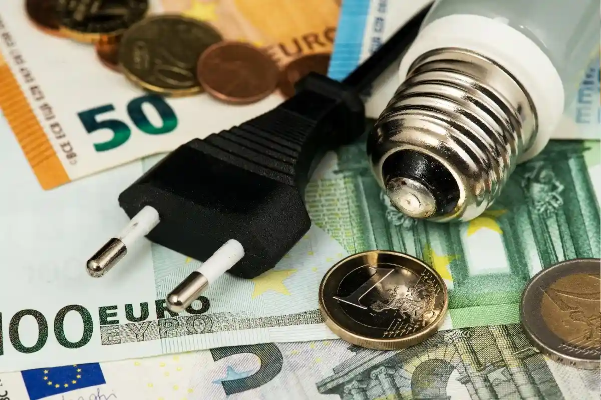 Один из важных факторов роста инфляции как в Германии, так и в зоне евро в течение нескольких месяцев — цены на энергоносители. Фото: Mc_Cloud / Shutterstock.com
