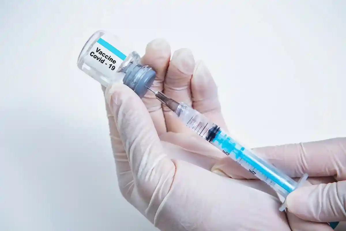 В Германии хотят приостановить обязательную вакцинацию в клиниках и домах престарелых