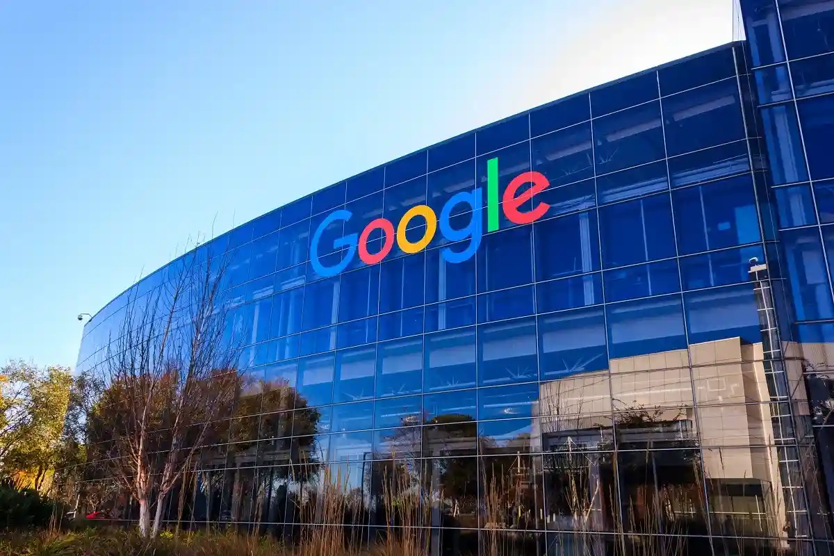 Google обвинили в предвзятости к темнокожим сотрудникам