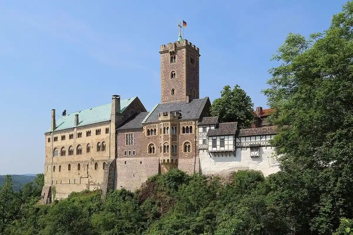 Замок Вартбург в городе Айзенах. Фото: J.-H. Janßen / wikimedia.org
