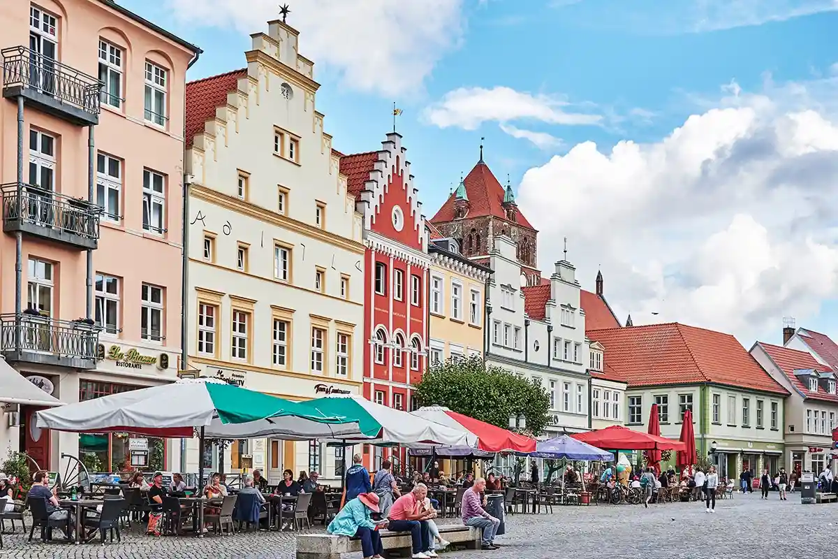 Рыночная площадь сохранила очарование средневековья. Фото Mickis-Fotowelt