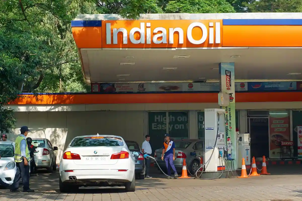 Индия и Россия могут начать торговлю нефтью в рублях