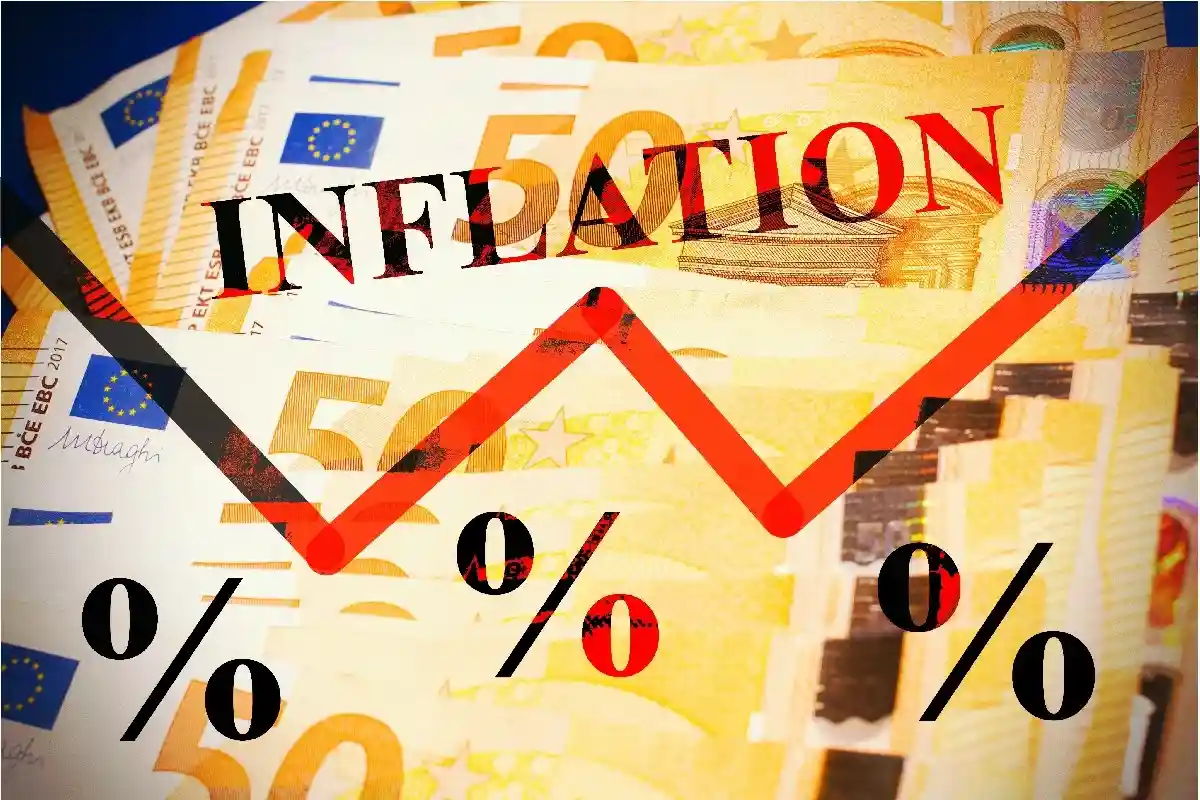 Инфляция в еврозоне выросла до максимума в 5,8%