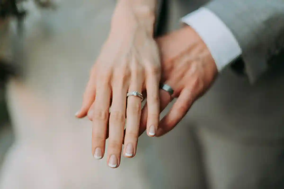 Четыре совета, как сохранить любовь и гармонию в браке. Фото: Samantha Gades/Unsplash.com