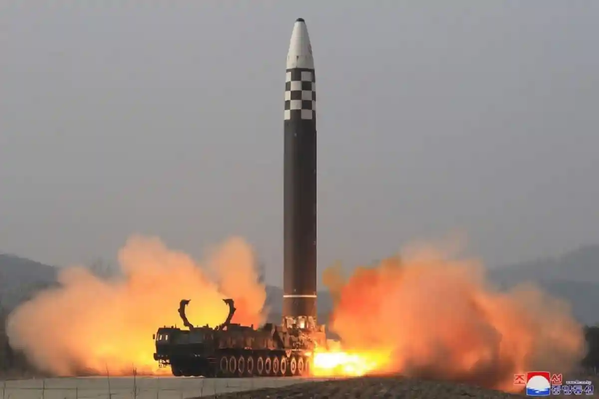Аналитики не верят в запуск Северной Кореей ракеты Hwasong-17