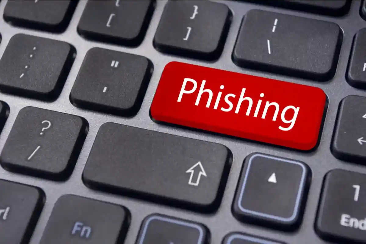 Мошенничество в интернете: как работает фишинг с онлайн-банкингом