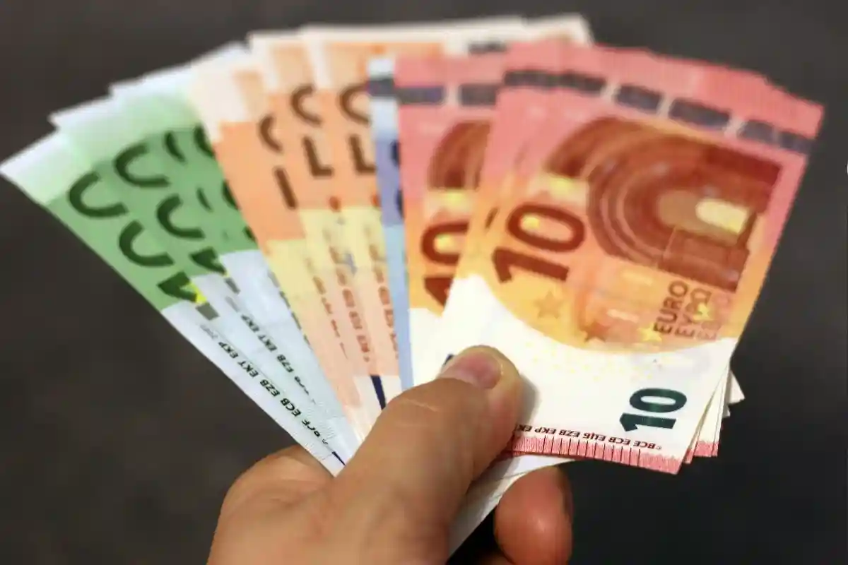 С единовременной выплатой в домашний офис сотрудники могут вычитать 5 евро в день из своих налогов за 2021 год, если они не работали в компании в тот день. Фото: Pixabay / Pexels.com