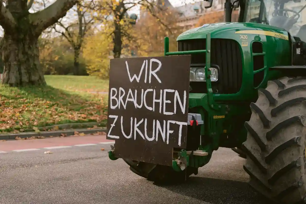 Немцы протестуют из-за роста цен на бензин