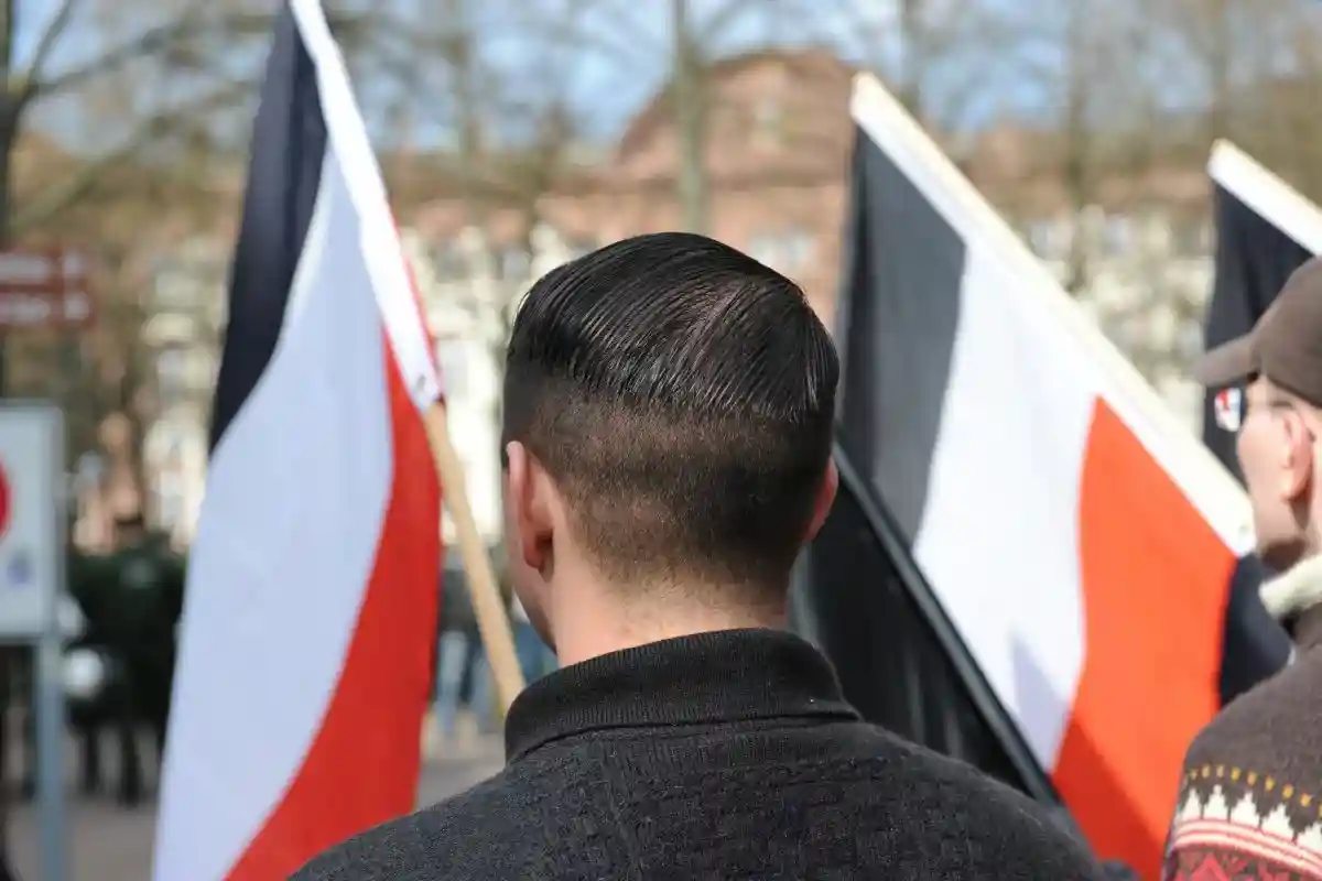 Облавы на неонацистов в Германии
