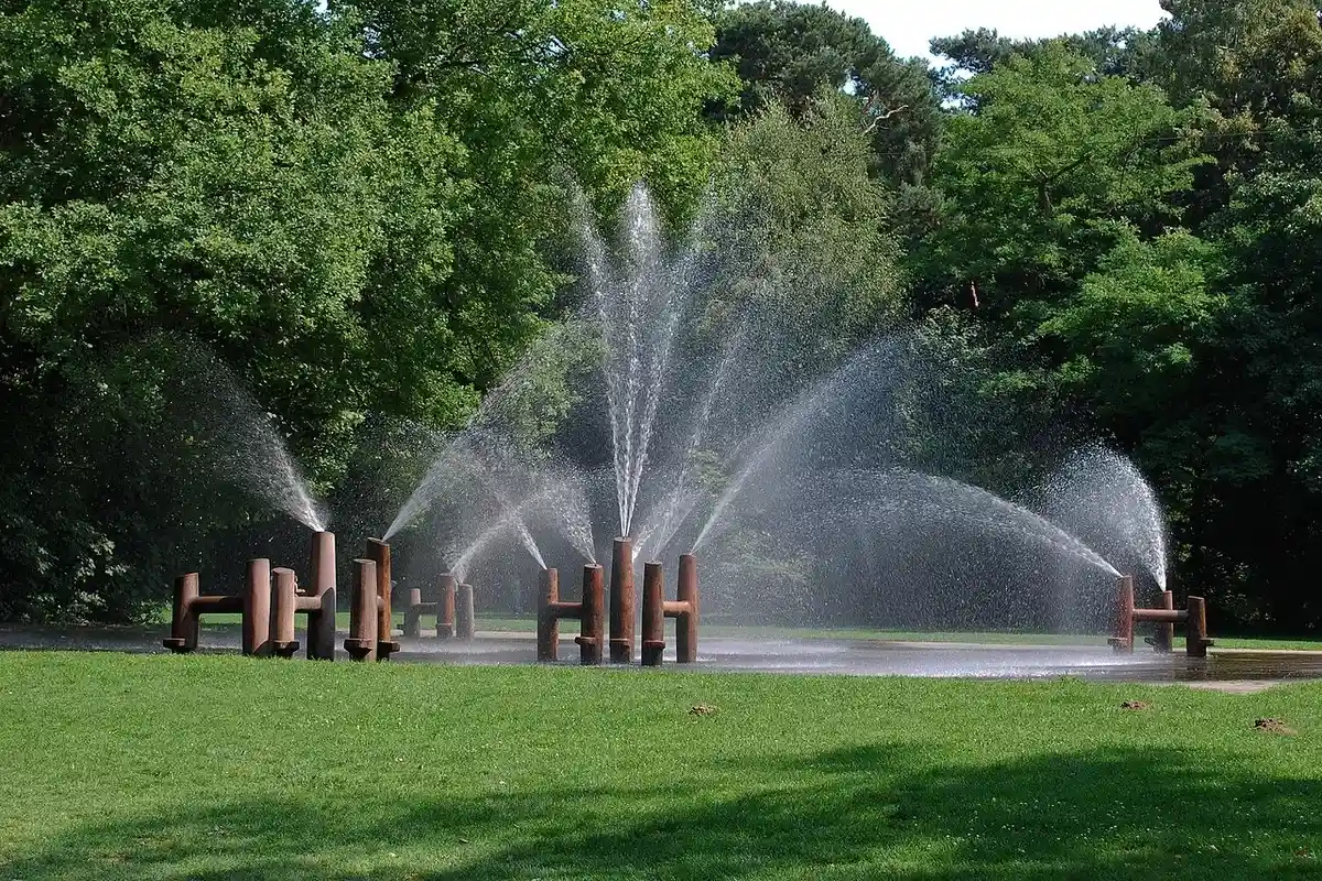 Фонтаны в парке города Оффенбах-на-Майне. Фото: diba / wikimedia.org